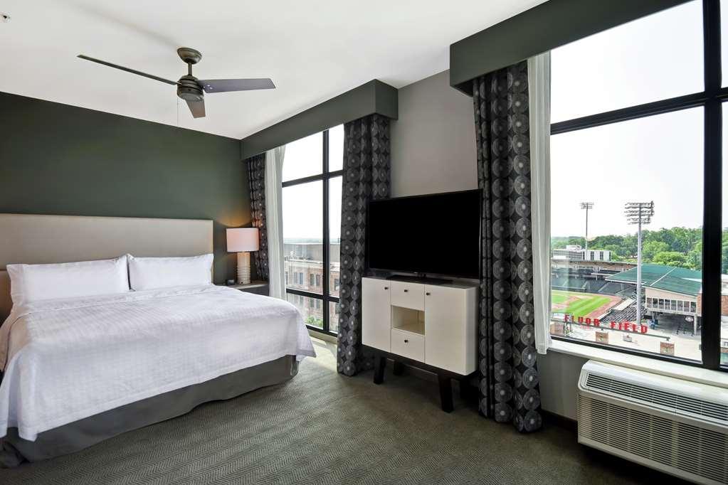 Homewood By Hilton Downtown Hotel Greenville